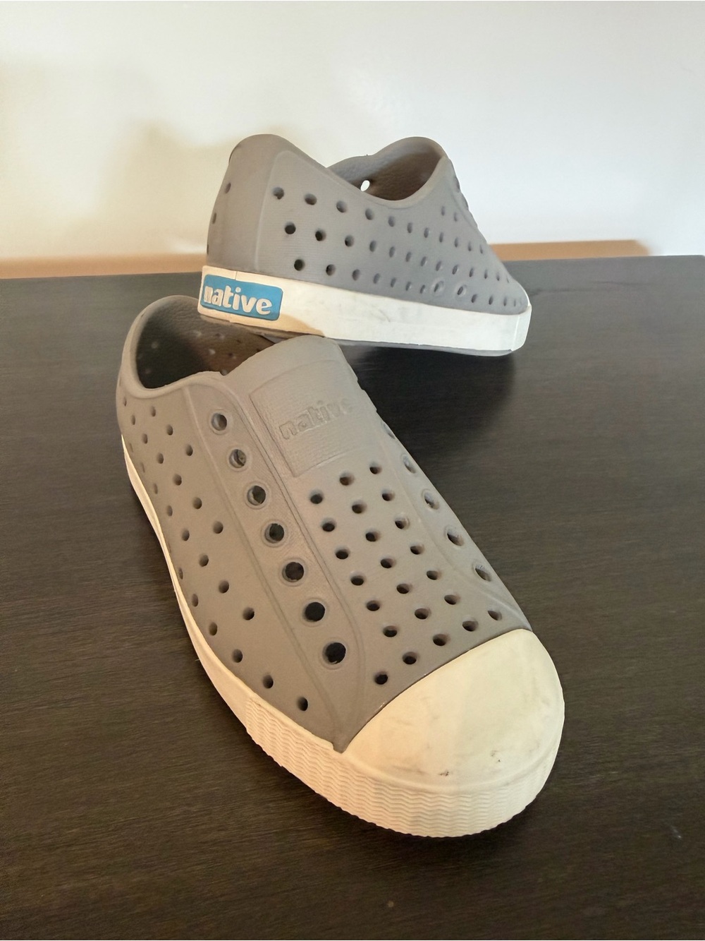 Native Kids Slip-On Shoe Light Gray with White Toe